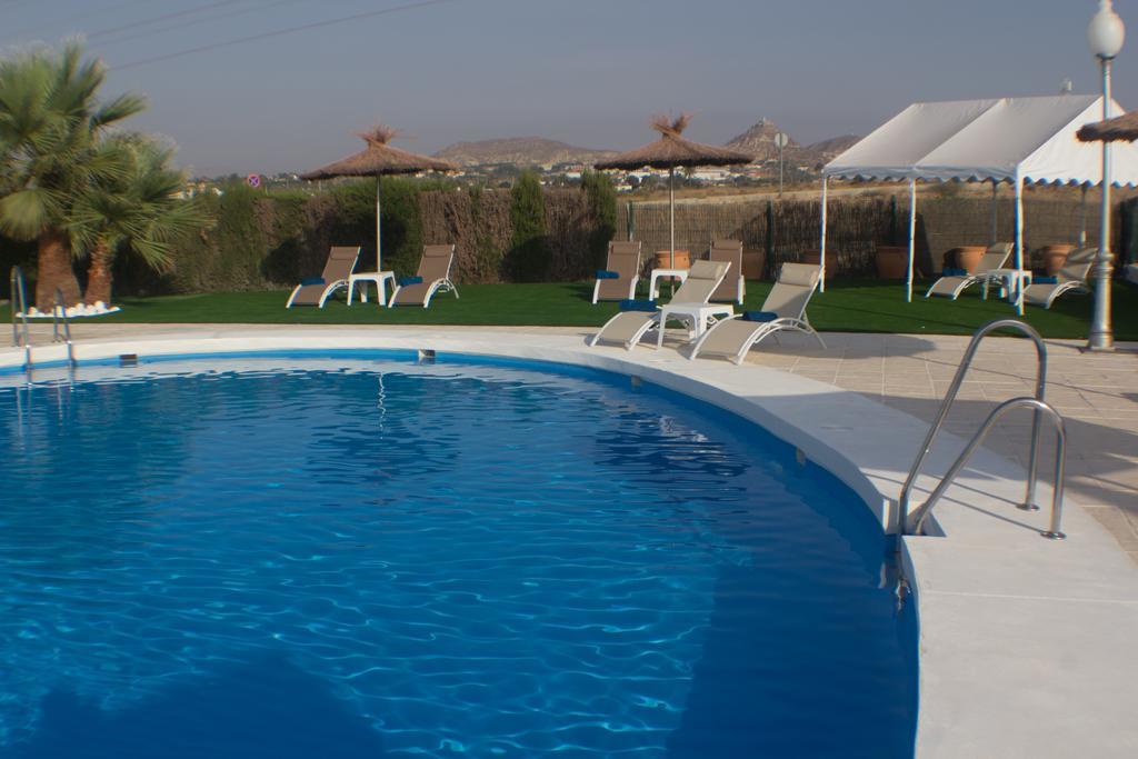 Avent Verahotel Dış mekan fotoğraf