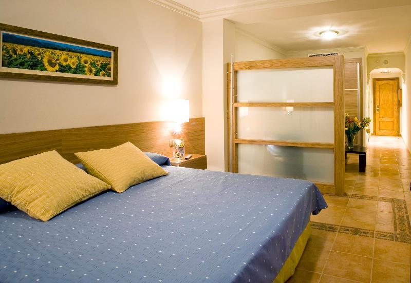 Avent Verahotel Dış mekan fotoğraf